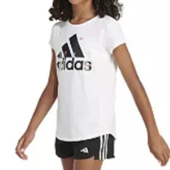 BNWT adidas bright pink 2 Piece shorts tee set (4) - Picture 6 of 7